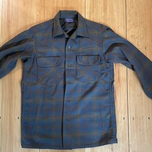 Vintage pendleton board shirt size small like new condition